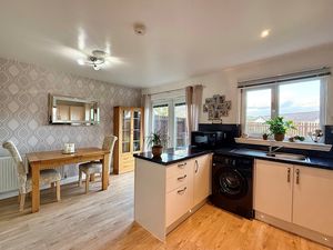 Photo 11- click for photo gallery